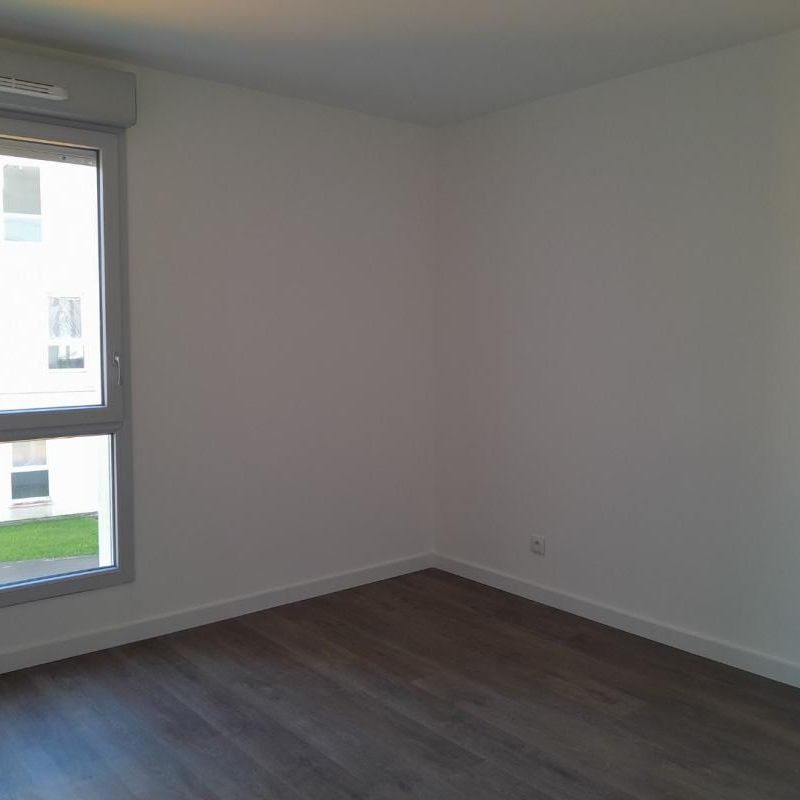 Location Appartement 2 pièces 42m² RUMILLY 74150 - Photo 1