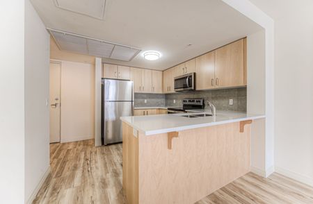 For Lease - 301 Westmount Road Unit# 316, Kitchener, Ontario - Photo 2