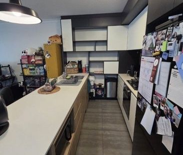 Stylish & Spacious 1 bedroom next to Brisbane River - Photo 4