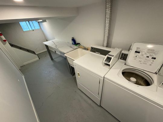 For Lease - 5749 Summer Street Unit# Basement, Niagara Falls, Ontario - Photo 1