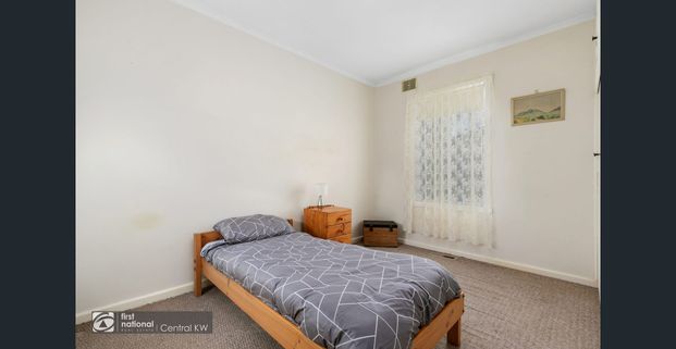 FOUR BEDROOM HOUSE - Photo 1