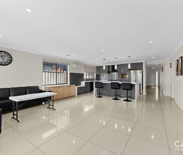 118 William Thwaites Boulevard, Cranbourne North - Photo 1