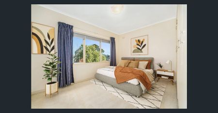 Spacious 2 bedroom haven, in the perfect location! OPEN WED 19TH NOV 12:15PM - 12:30PM - Photo 3