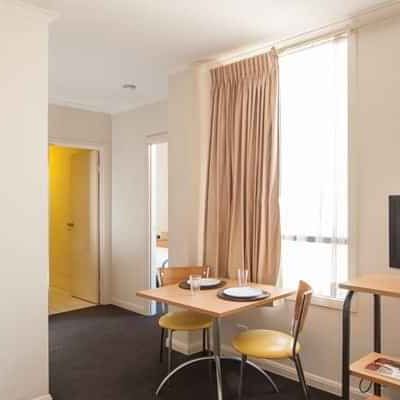 2 Bedroom Large - Photo 1