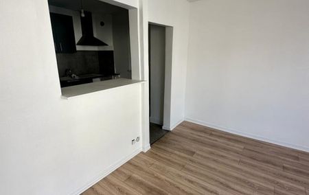 2 pièces, 56m² en location à Limoges - 530 € par mois - Photo 2