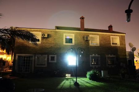 Calle Moctezuma, Sevilla, Andalusia 41089 - Photo 4