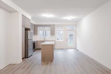 For Lease - 21 Gledhill Crescent, Cambridge, Ontario - Photo 3