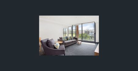 FULLY FURNSIHED - Oversized One Bedroom In City Centre! - Photo 2