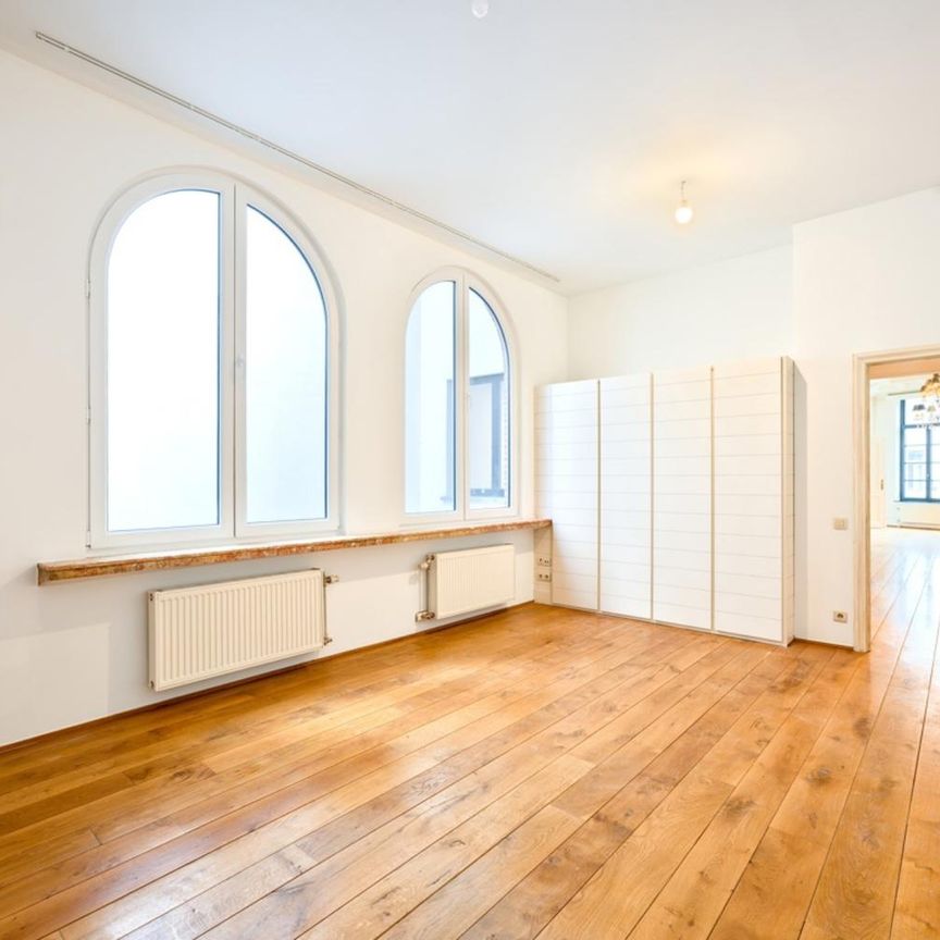 Centre-Ville// bel appt 2 ch + bureau - Photo 1