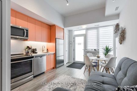 For Lease - 317 Broward Way Unit# 122, Innisfil, Ontario - Photo 3