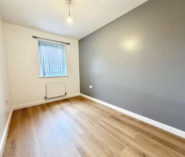 Poulton Road, Wallasey, CH44 - Photo 5