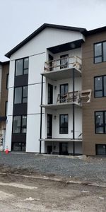 4 1/2 à louer à Alma Rue Goyer - Neuf - Photo 4