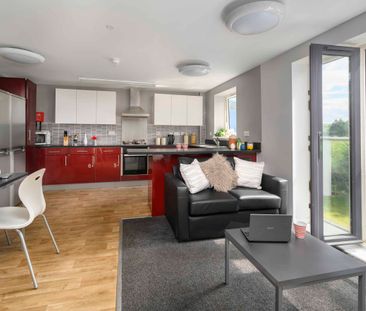 6 Bedroom Apartment- Classic Room - Photo 5