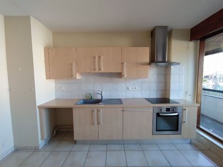 Résidence La Terrasse 63 avenue Joseph Claussat, 63400, Chamalieres - Photo 2
