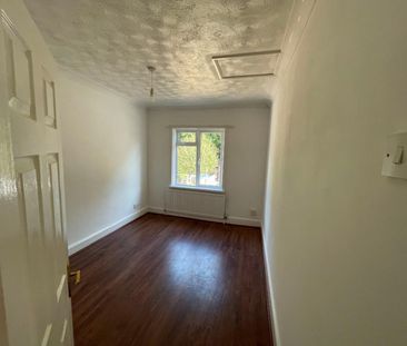 4 bedroom House To Let Total Size: 819 SQ FT - Photo 3