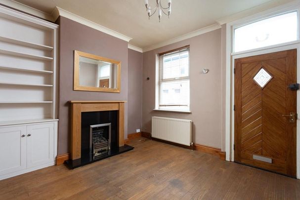 2 bedroom house to rent - Photo 1