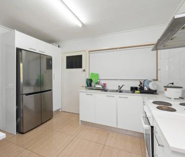 Unit 1/43 Macadamia Street, - Photo 5