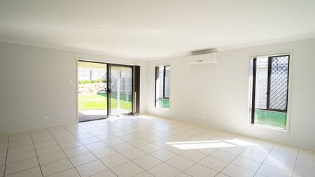 58 Skyblue Circuit, Yarrabilba - Photo 5