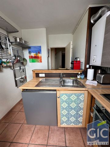 Location Appartement 2 pièces 40m² - Photo 3