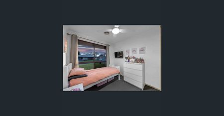 🌿 Move-In Ready Family Gem on a Large Block in Paralowie - Photo 4