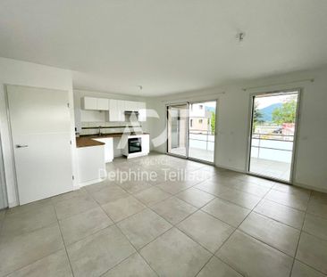 Location Appartement 3 pièces 69m² CORENC 38700 - Photo 1