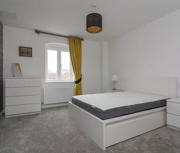 217 Saint Annes Square, Hector Court, 10 Edward Street, Belfast, BT... - Photo 5