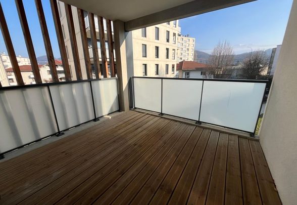 Appartement T2 à EYBENS - Photo 1