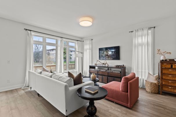 For Lease - 8974 Willoughby Drive Unit# 8, Niagara Falls, Ontario - Photo 1