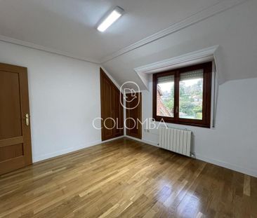 Luxury House for rent in Madrid, Autonomous Region of Madrid - Photo 2