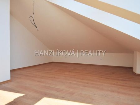 Pronájem bytu 2+kk 68 m2 - Photo 3