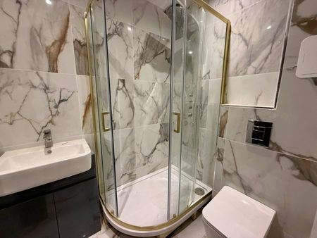 Flat to rent on - Photo 5