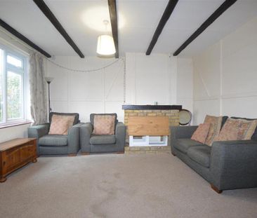 6 bedroom house to rent - Photo 1