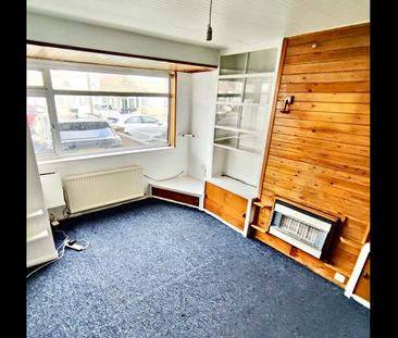 4 Bed Semi-Detached House, Galpins Road, CR7 - Photo 3