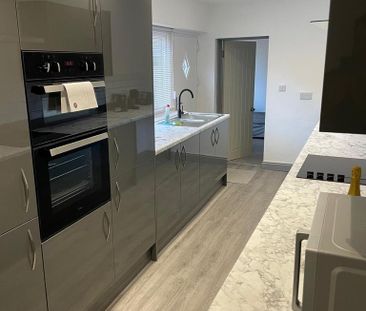 3 bedroom house to rent - Photo 3
