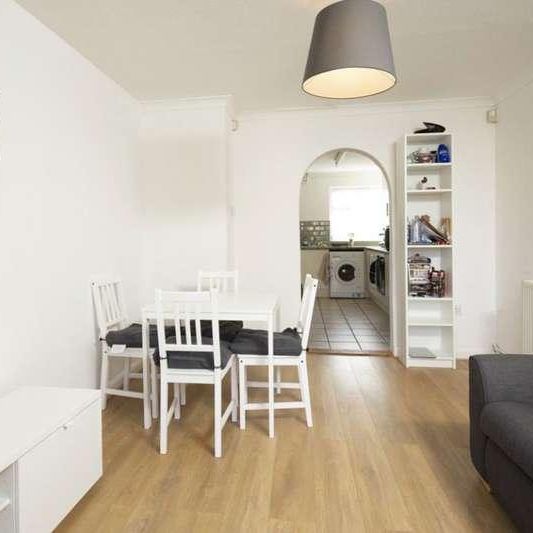 Sundridge Close, CT2 - Photo 1