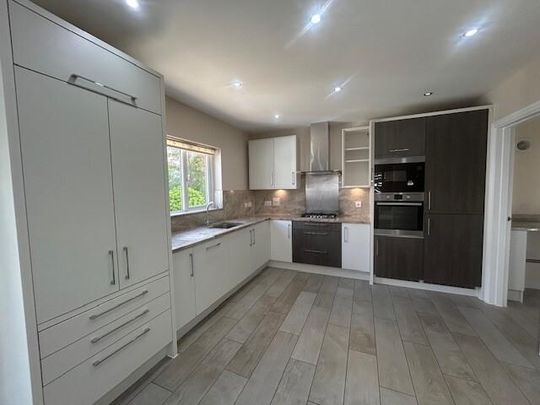 4 bedroom detached house to rent - Photo 1