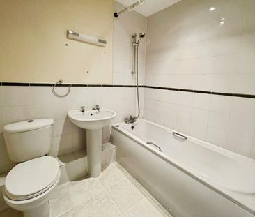 Wilson Road, Stratford-upon-Avon - Photo 6