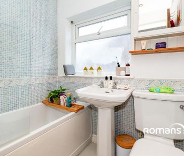 3 bedroom semi-detached house to rent - Photo 1