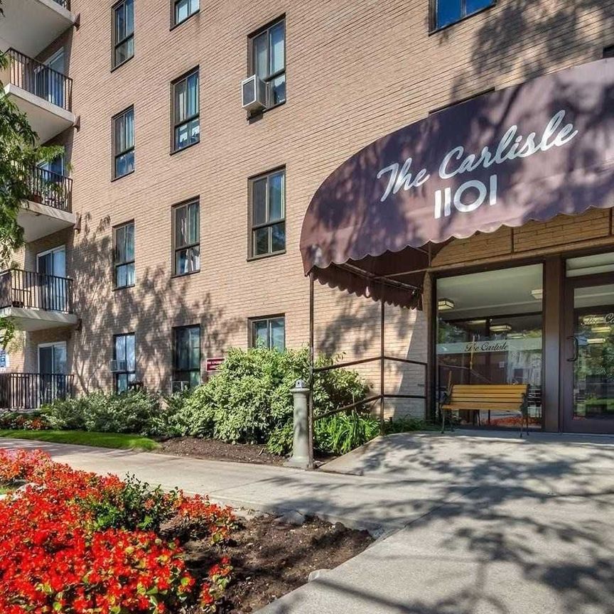 For Lease - 1101 Pharmacy Avenue Unit# 706, Toronto, Ontario - Photo 1