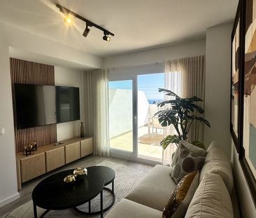 3 room luxury Apartment for rent in Fuengirola, Andalusia - Photo 3