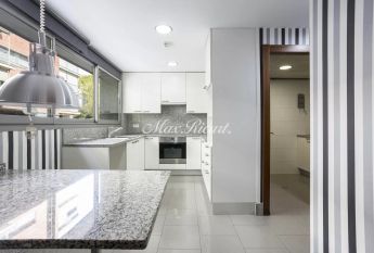 Moderna vivienda en zona exclusiva Turó Park