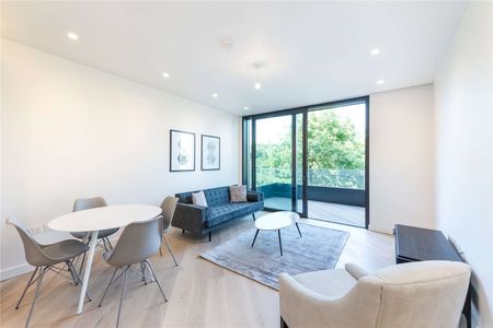 A fantastic 1 bedroom apartment in the iconic Television Centre development. - Photo 3