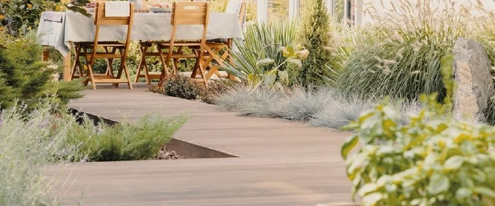 Ruhige Oase mit Terrasse - Ihr Rückzugsort im Zweifamilienhaus - Photo 1