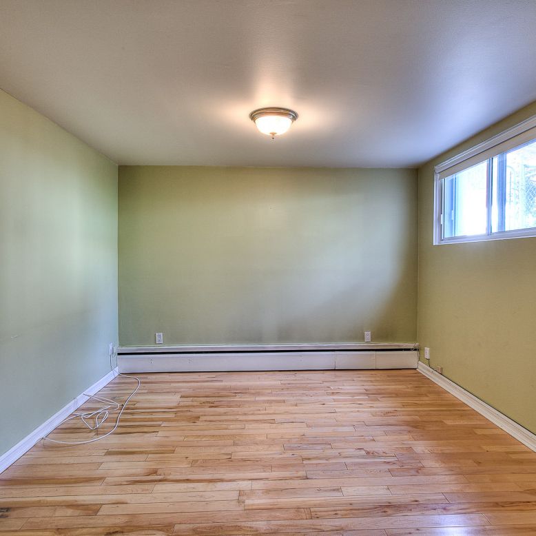 11205 Avenue de Rome - Photo 1