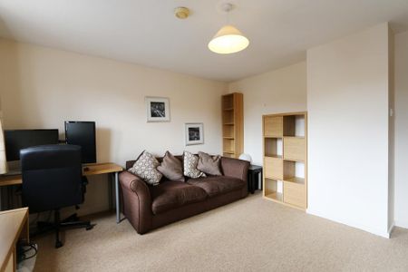 1 bedroom flat to rent - Photo 2