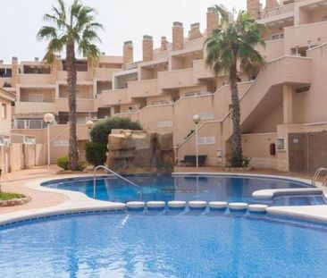 Alquiler de chalet adosado en Calle deposito dee agua, 28 - Photo 5