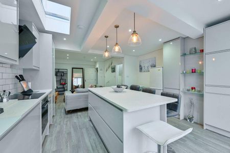 5 bedroom terraced house to rent - Photo 2