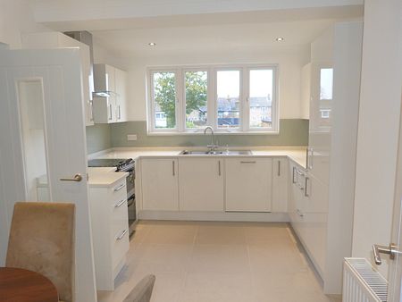 Stunning Ensuite Room to Rent in Sundridge Park, BR1 - Photo 4