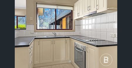 Relaxed Rural Setting - Photo 3