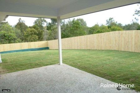 27 Park Edge Place, Redland Bay, QLD 4165 - Photo 2
